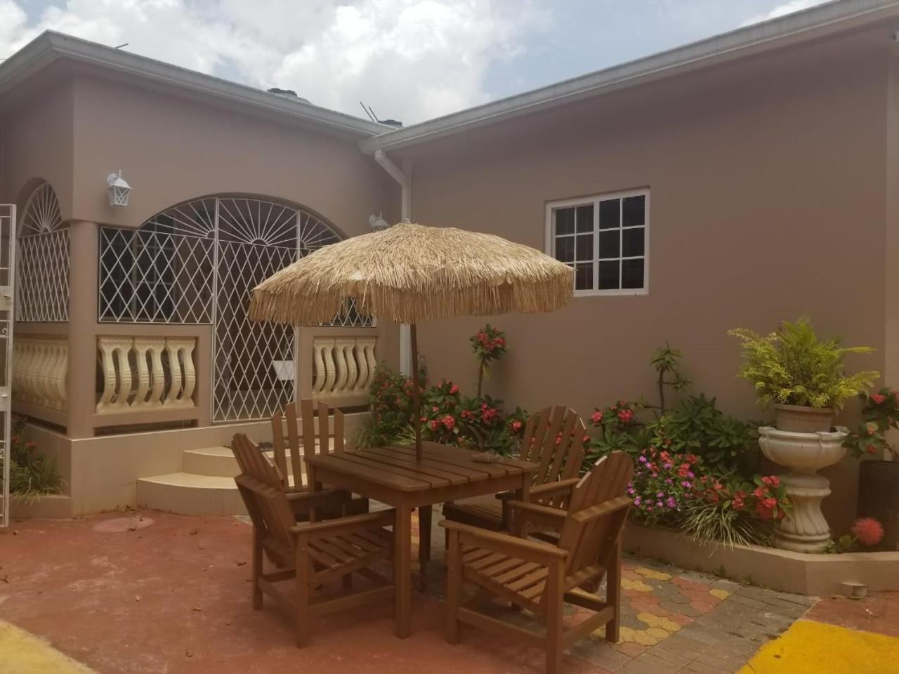 Cliffe Ranch Villa Mandeville Exteriör bild